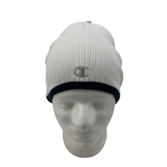 Champion Beanie Youth OSFM One Size White Soft Warm Winter Knitted Snow Hat - Picture 1 of 11